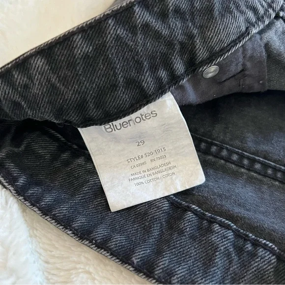 Bluenotes Black Denim Rolled Shorts (NWOT) - Picture 4 of 5